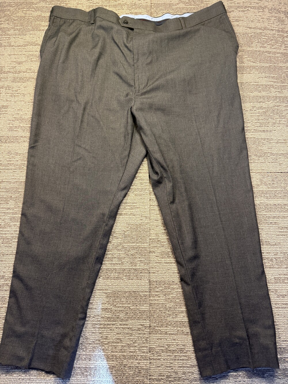 Roundtree & Yorke TravelSMART Dress Pants Mens 46x30 Gray Pleated Straight Leg
